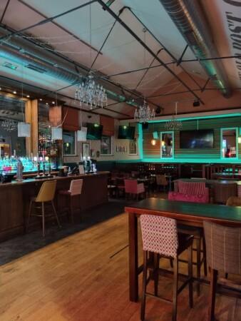Best Sports Bars in Linlithgow - The Old Post Office