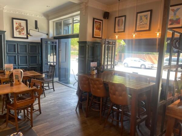 Best Sports Bars in Belsize Park - George (Belsize Park)