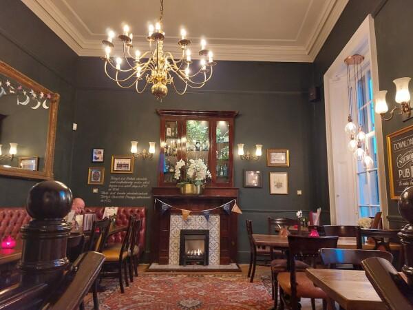 Best Sports Bars in York - Harkers