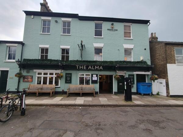 Best Sports Bars in Cambridge - The Alma