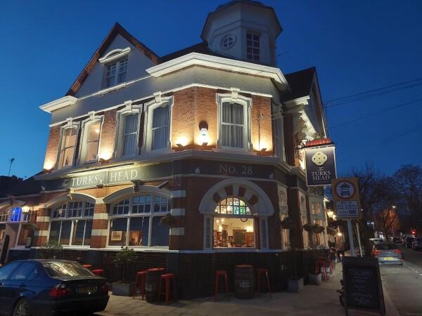 Best Sports Bars in Twickenham - Turks Head