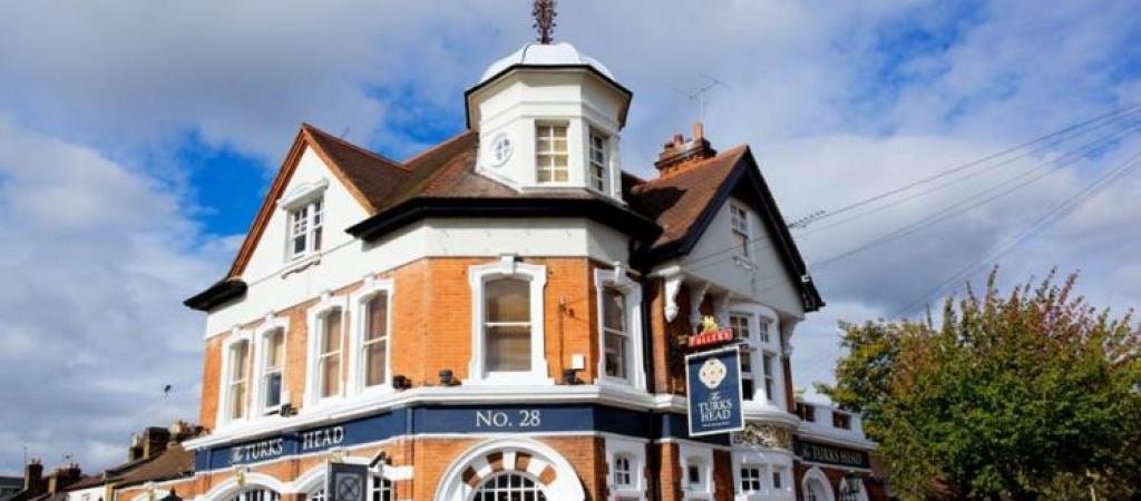 Best Sports Bars in Twickenham - Turks Head