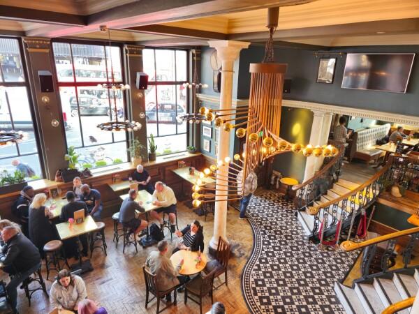 Best Sports Bars in London Bridge - Barrow Boy and Banker