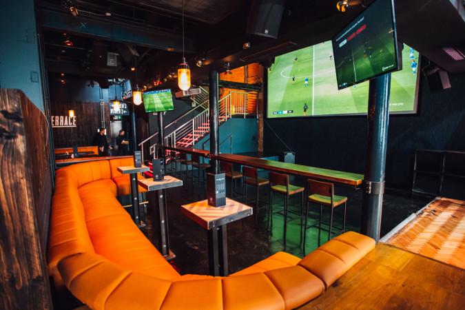 Best Sports Bars in Belfast - Franklin's Sports Bar