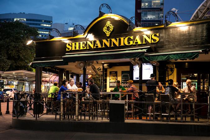 Best Sports Bars in Darwin - Shennanigans