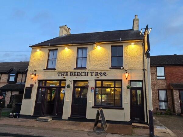 Best Sports Bars in Orpington - Beech Tree
