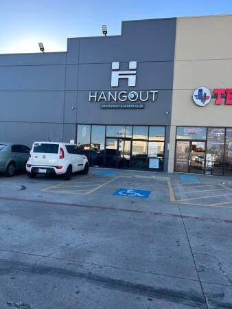 Best Sports Bars in Irving - hangout restaurant and sports club