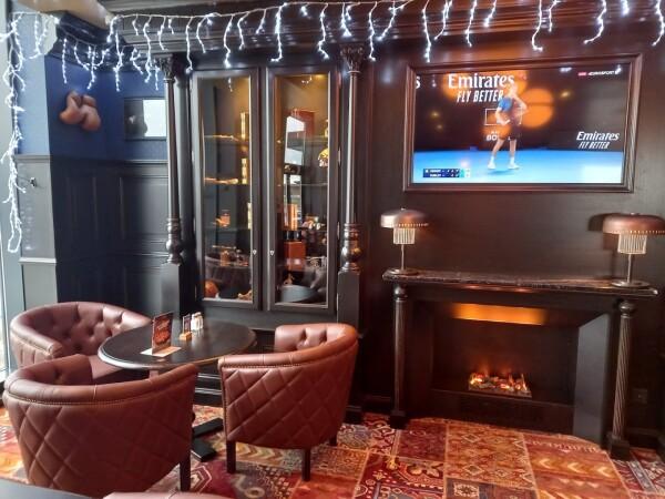 Best Sports Bars in Pissy-Pôville - Au Bureau Barentin