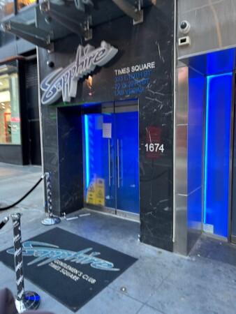 Best Sports Bars in New York - Sapphire @ Broadway (Times Square)