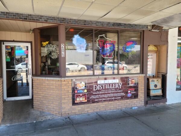 Best Sports Bars in Wisconsin Dells - Dells Distillery