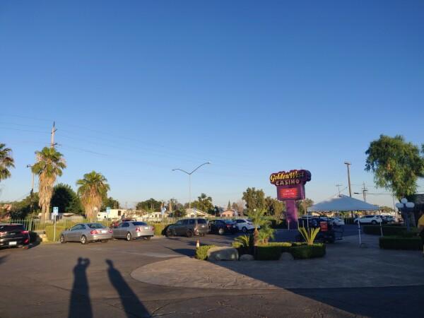 Best Sports Bars in Bakersfield - The Blackjack Lounge @ Golden West Casino