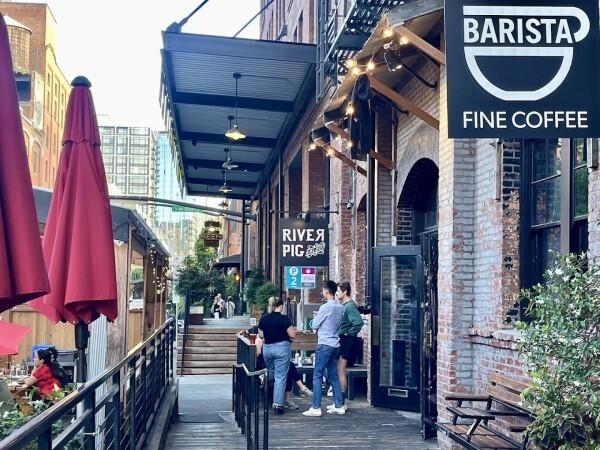 Best Sports Bars in Portland - River Pig Saloon