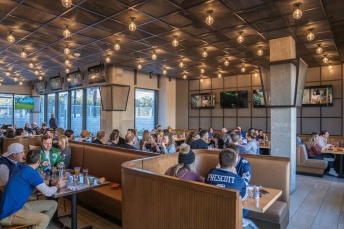 Best Sports Bars in Dallas - Over Under