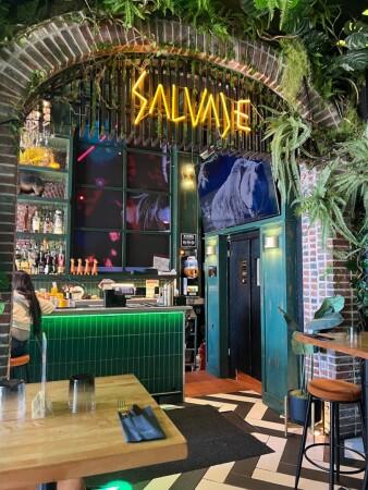 Best Sports Bars in Queens - Salvaje Social Club