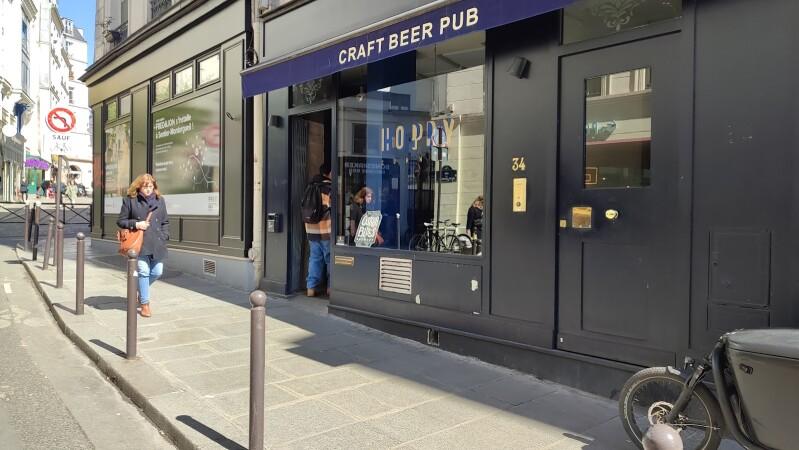 Best Sports Bars in Paris - Hoppy Corner