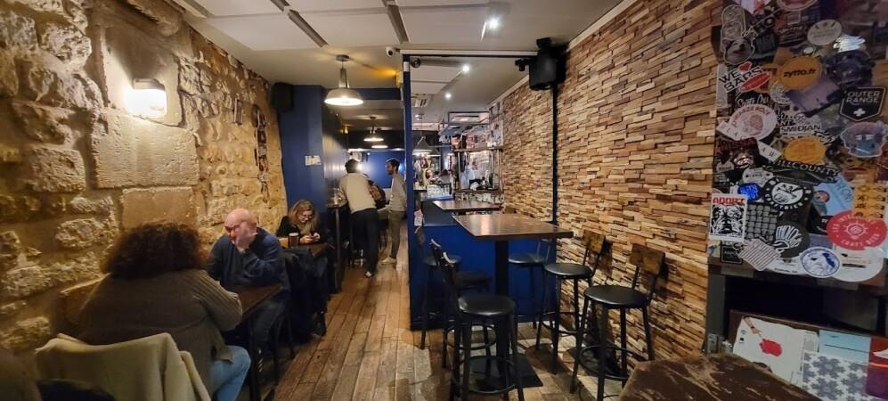 Best Sports Bars in Paris - Hoppy Corner