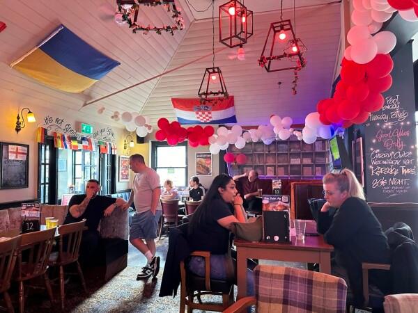 Best Sports Bars in Croydon - Porter and Sorter