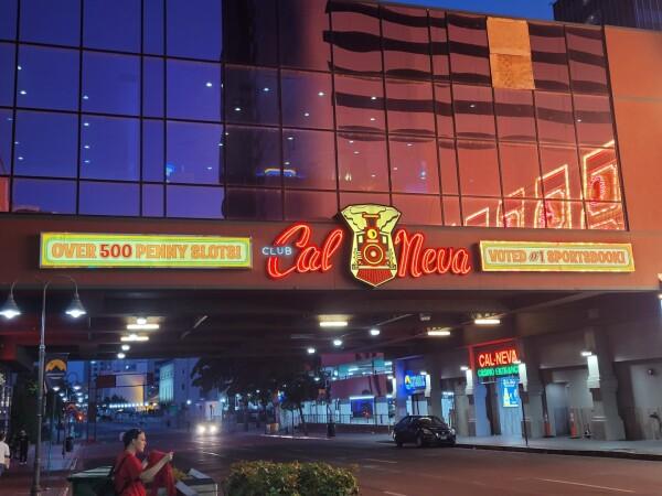 Best Sports Bars in Reno - Club Cal Neva Casino