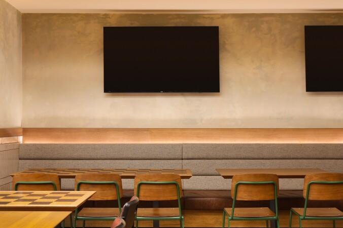 Best Sports Bars in Notting Hill - The Notting Hill Hotel