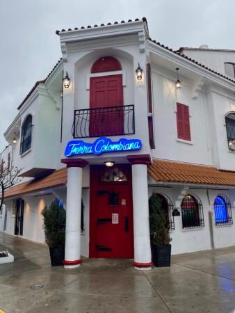 Best Sports Bars in Philadelphia - Tierra Colombiana