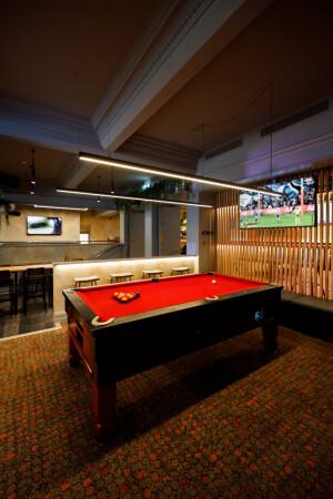 Best Sports Bars in St Kilda - Harvey's Sports Bar & Grill