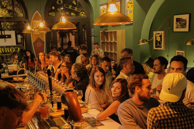 Best Sports Bars in Bordeaux - Connor's - Australian Sports Bar