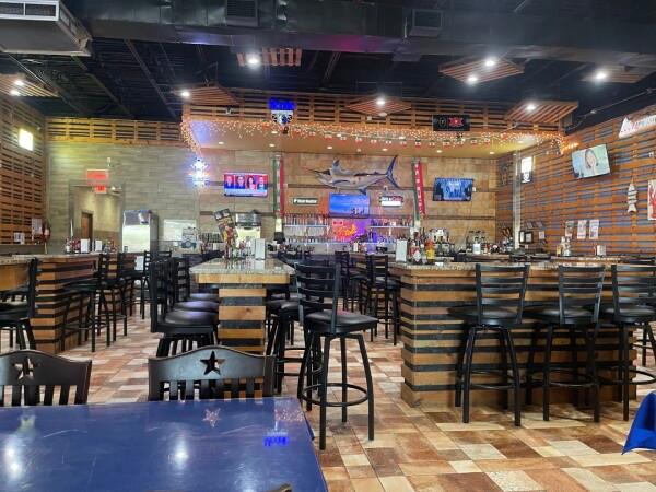 Best Sports Bars in Irving - Mariscos La Marea Irving