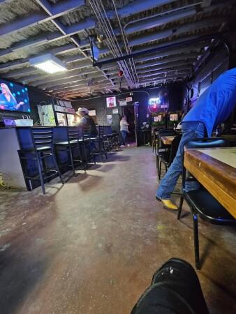 Best Sports Bars in Corpus Christi - Los Laguneros Bar