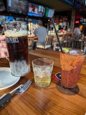 Best Sports Bars in Lakeland - Twin Peaks Restaurant @ Lakeland, FL