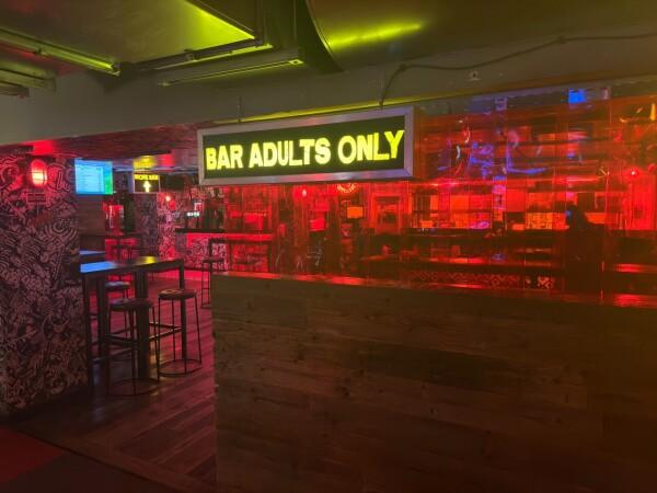 Best Sports Bars in London - MEATLiquor Queensway