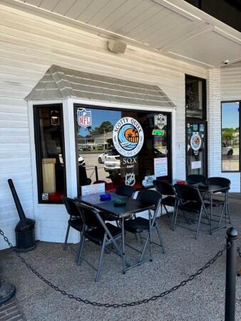 Best Sports Bars in Virginia Beach - Scotty Quixx East
