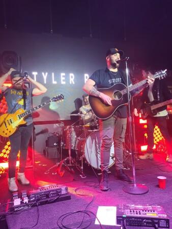 Best Sports Bars in Lexington - Clubhouse