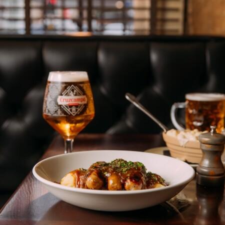 Best Sports Bars in Glasgow - The Drake