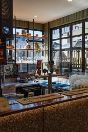 Best Sports Bars in Modbury North - Clovercrest Hotel