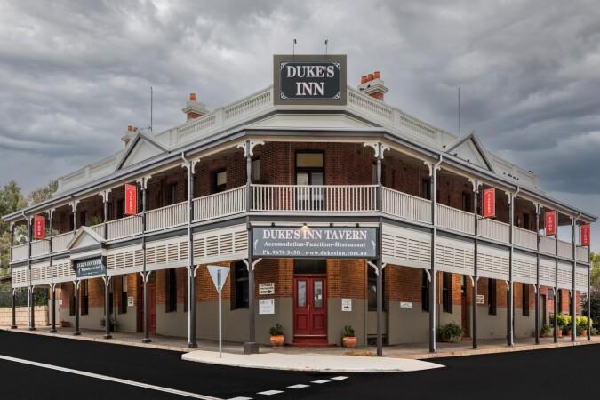 Best Sports Bars in Northam - The Rec Northam Hotel