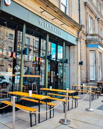 Best Sports Bars in Kirklees - Williams Beer and Gin House