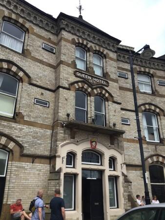 Best Sports Bars in Middlesbrough - Queens Hotel