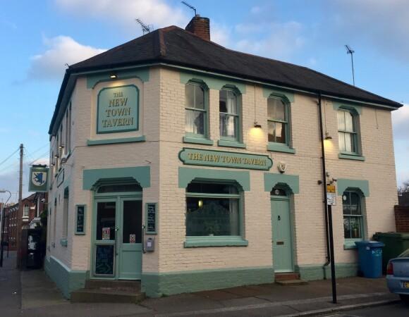Best Sports Bars in Colchester - The New Town Tavern