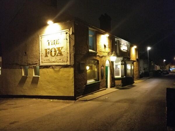 Best Sports Bars in Dudley - Fox Inn