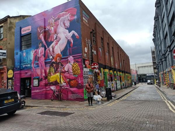 Best Sports Bars in Tower Hamlets - Shoreditch House