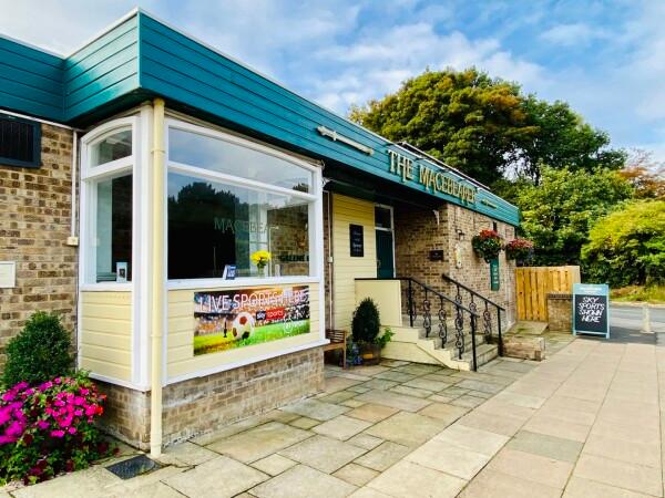 Best Sports Bars in Ipswich - Mace Bearer