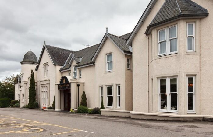 Best Sports Bars in Highland - Kingsmills Hotel