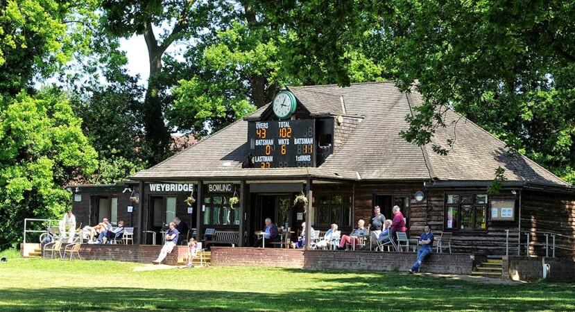 Best Sports Bars in Kingston upon Thames - Weybridge Cricket Club
