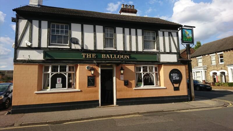 Best Sports Bars in Milton Keynes - The Balloon