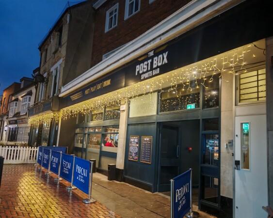 Best Sports Bars in Basingstoke - The Post Box Sports Bar