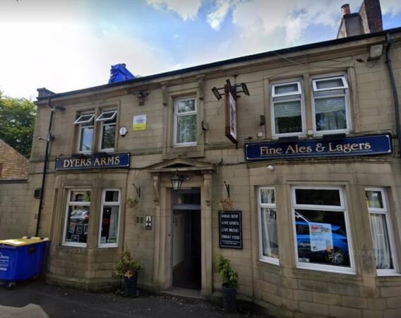 Best Sports Bars in Oldham - Dyers Arms