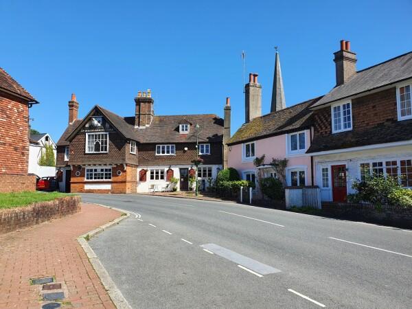 Best Sports Bars in Reigate and Banstead - Ye White Harte