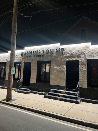 Best Sports Bars in Norwood - Washington No7 - Public House