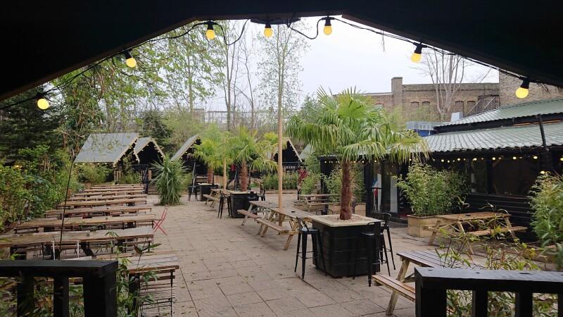 Best Sports Bars in London - The Railway Tavern