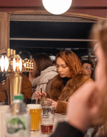 Best Sports Bars in Rouen - Café Populaire